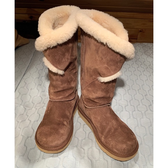 UGG Shoes - Ugg Tall Leather Boot